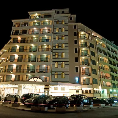 Stylish In Karolina * Sunny Beach