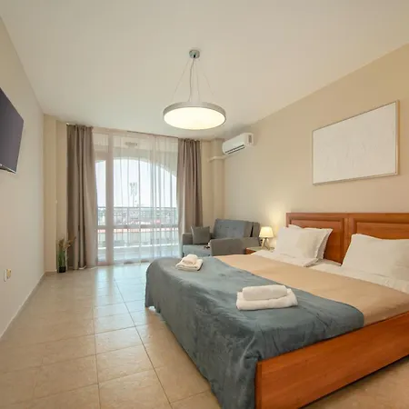 Apartamento Stylish In Karolina Sunny Beach
